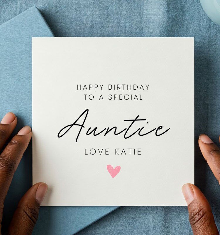 Personalized Auntie Birthday Card - Image 1